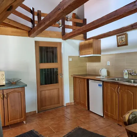 Apartment Krasne Zatisi *