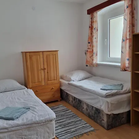 Apartment Krasne Zatisi