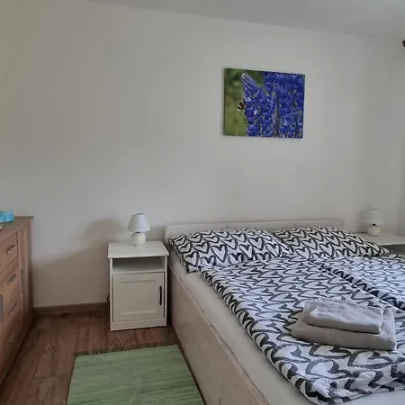 Krasne Zatisi Apartment *
